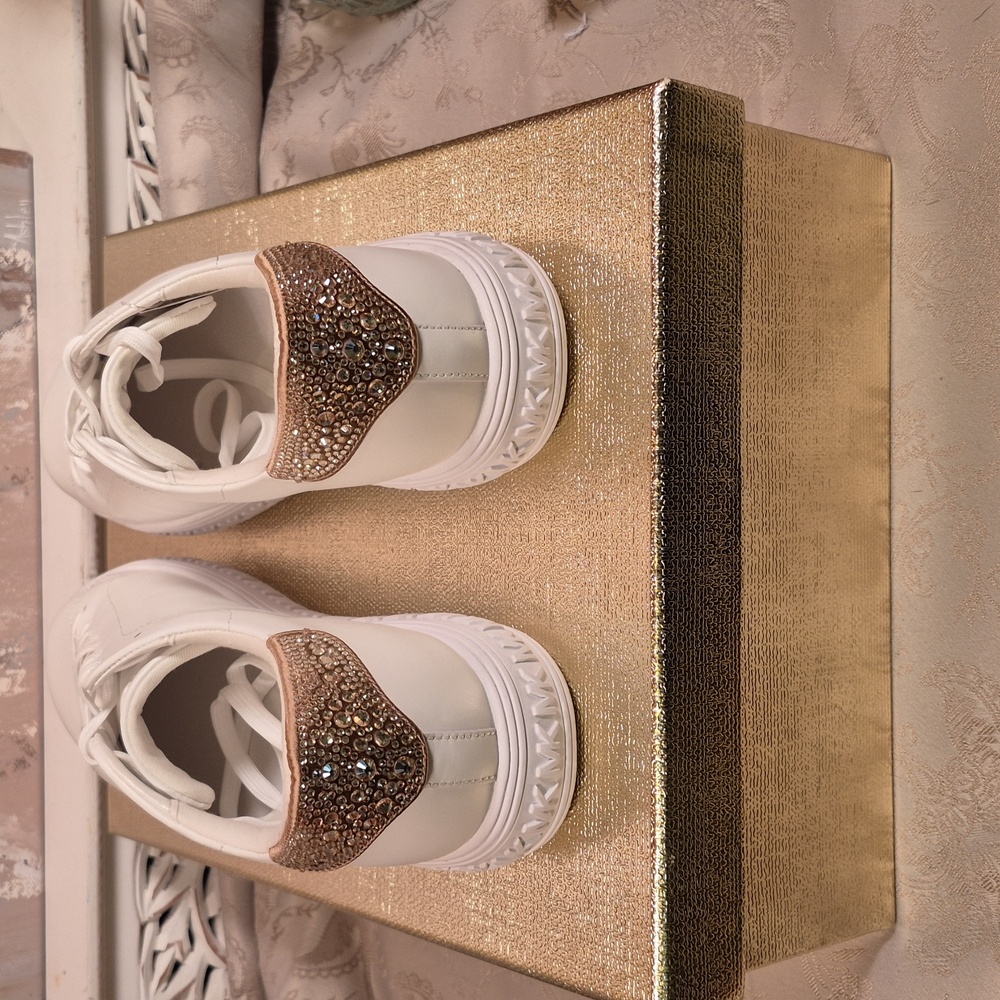Michael Kors - Grove Embellished Leather Sneaker - Picture 6 of 14